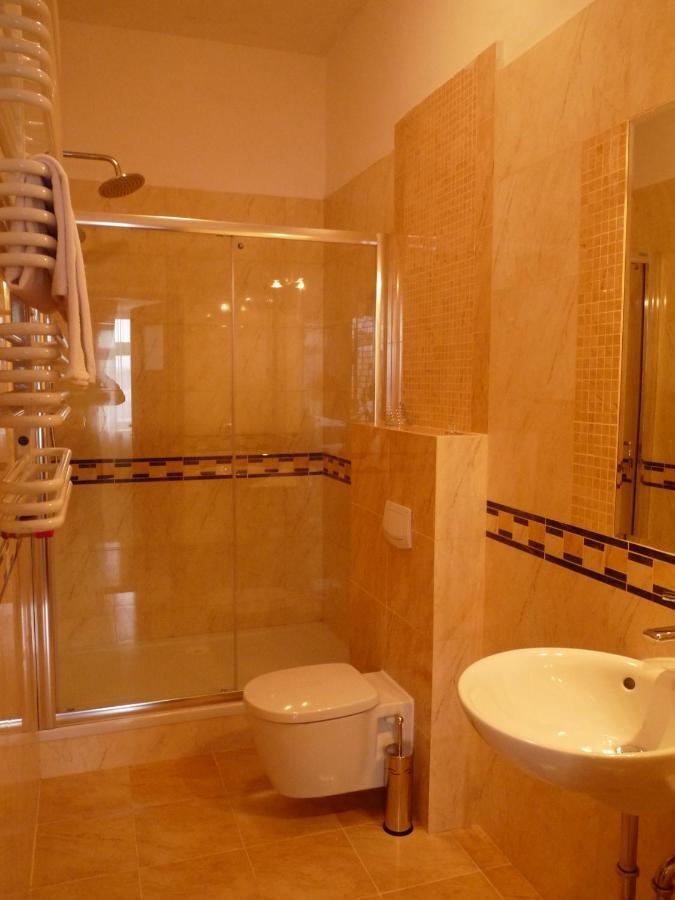 Bed and Breakfast Rezydencja Cleopatra Lublin Pokoj fotografie
